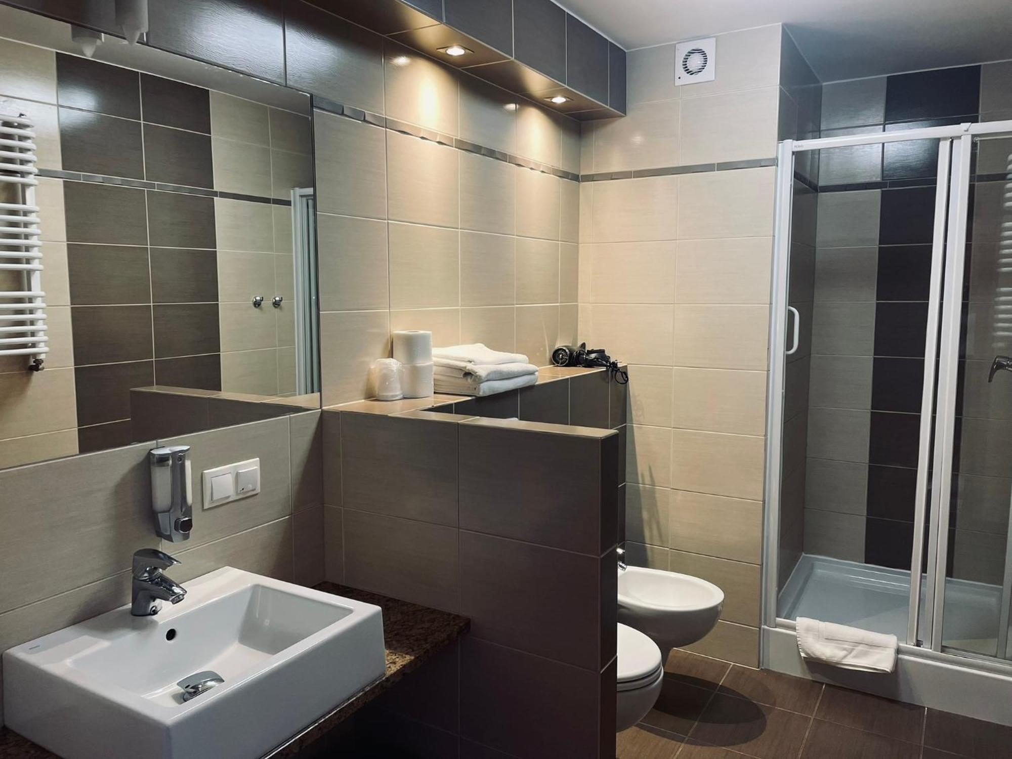 Papaver Hotel Слесин Экстерьер фото