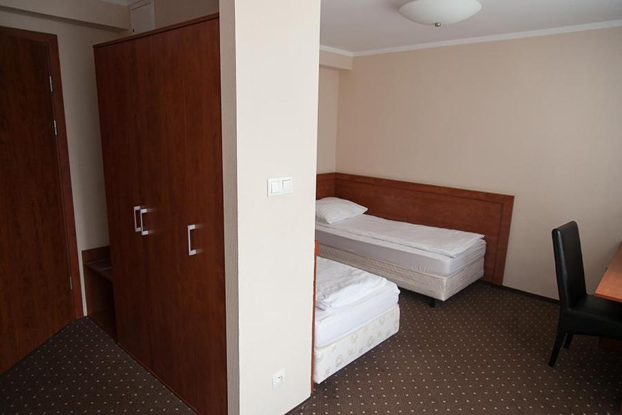 Papaver Hotel Слесин Экстерьер фото