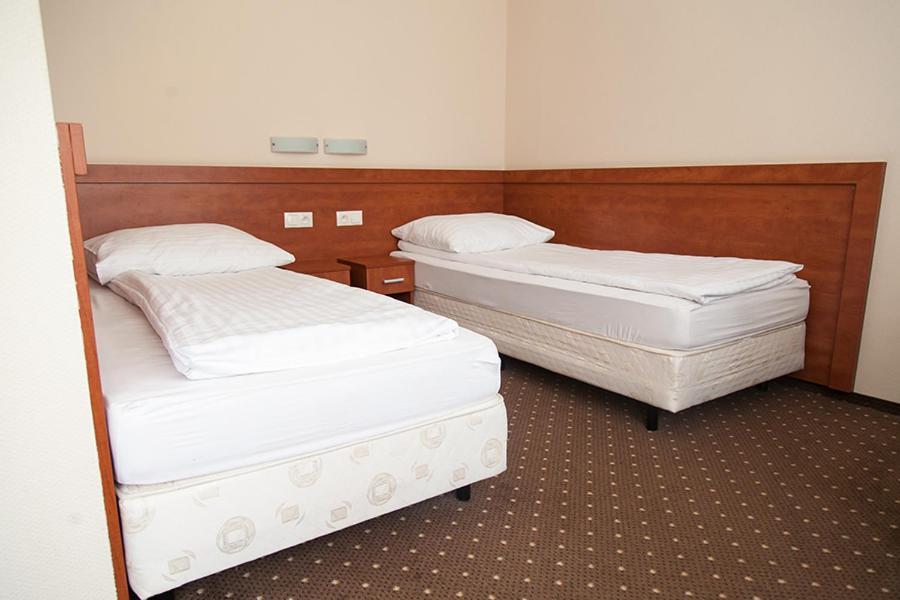 Papaver Hotel Слесин Экстерьер фото