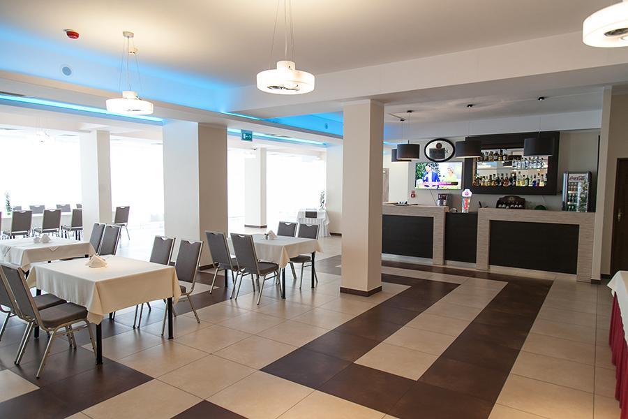 Papaver Hotel Слесин Экстерьер фото